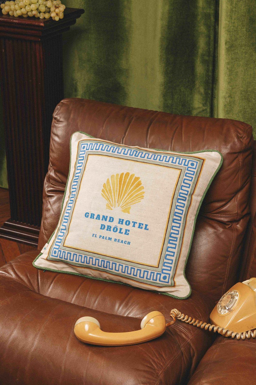 Accessories Drole De Monsieur | The Funny Hotel Cushion